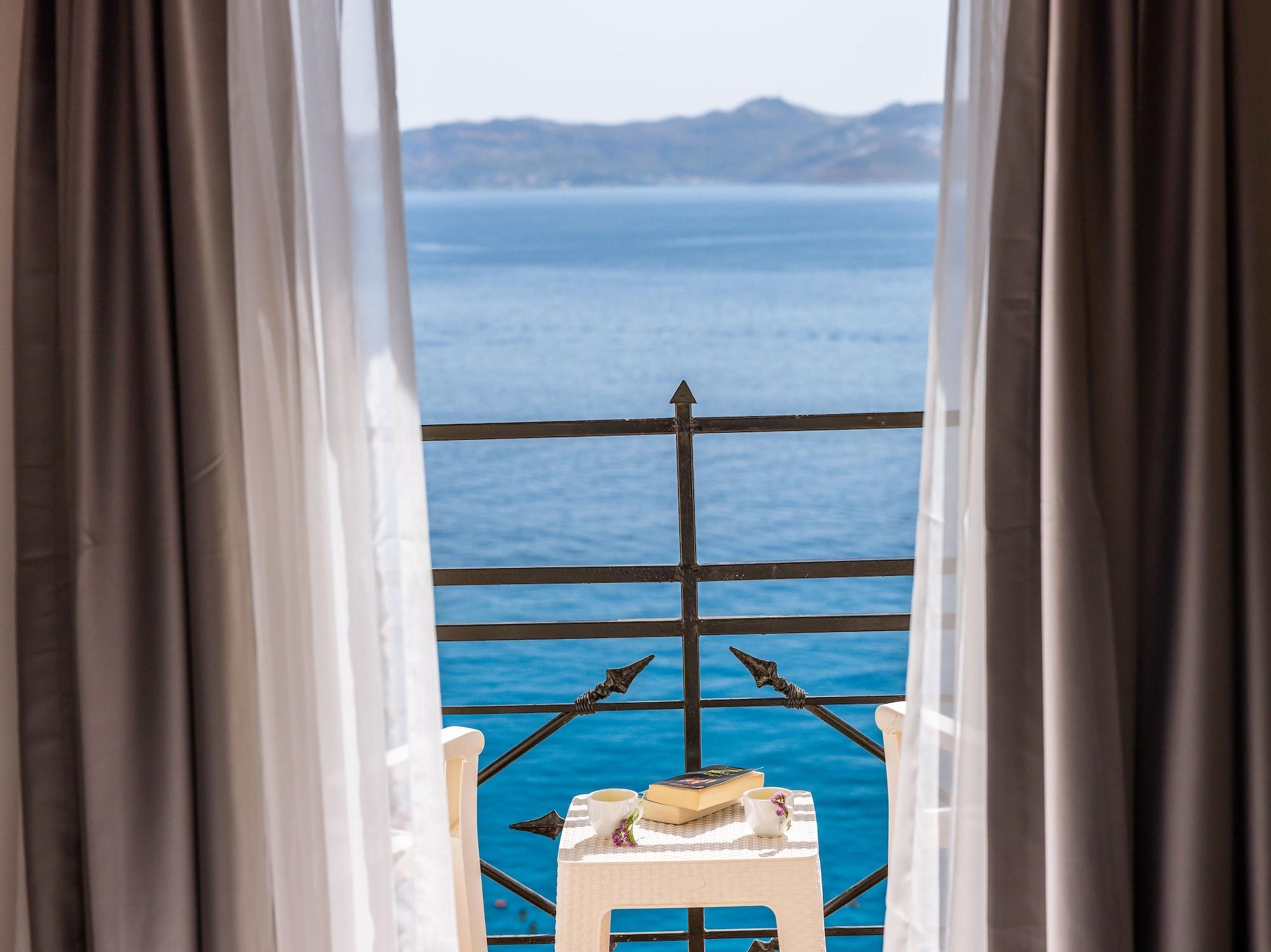 Hera Hotel Каш Экстерьер фото