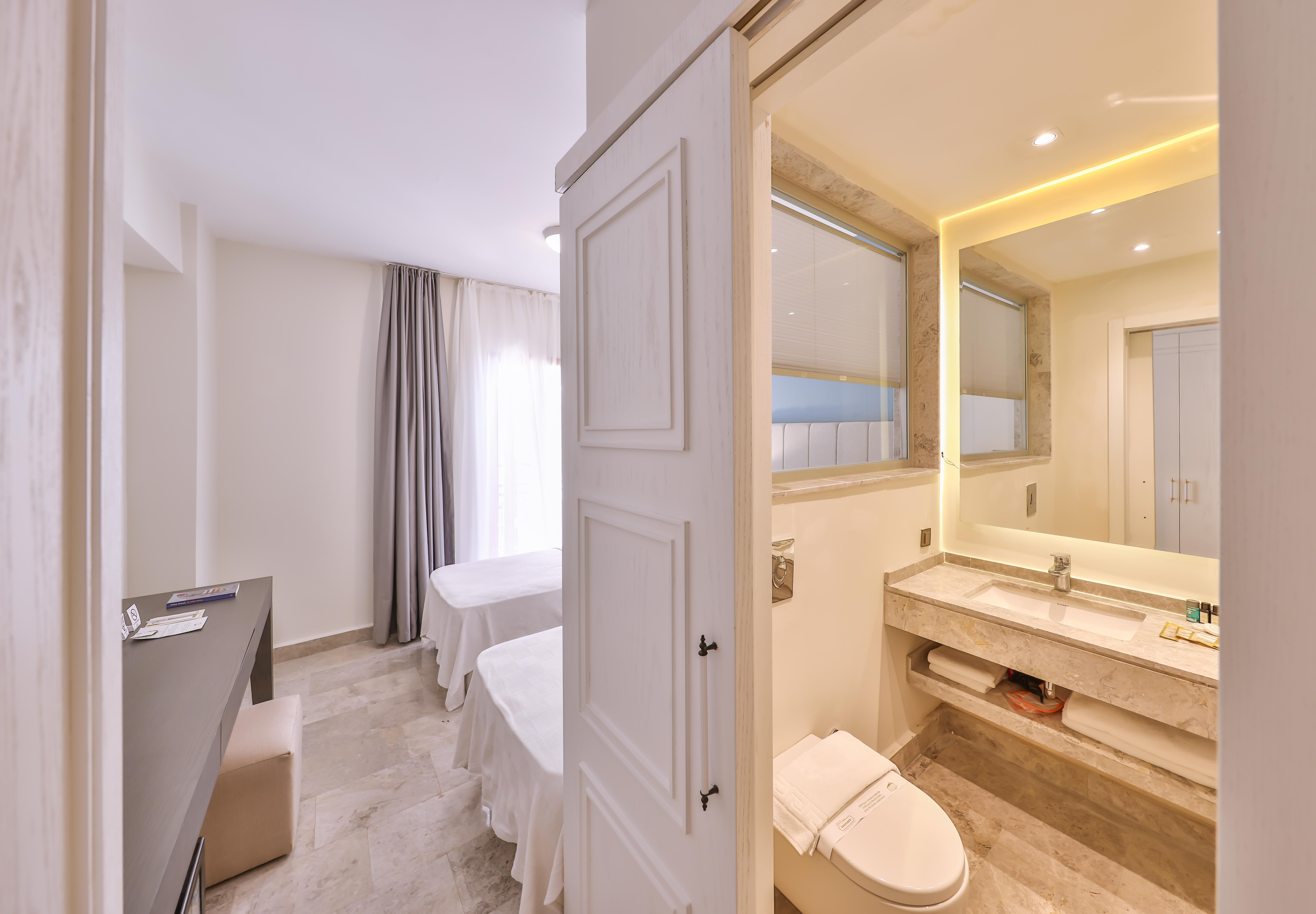 Hera Hotel Каш Экстерьер фото