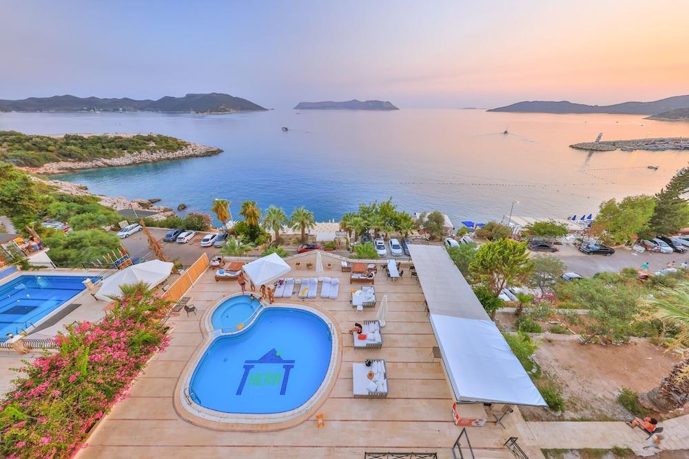 Hera Hotel Каш Экстерьер фото